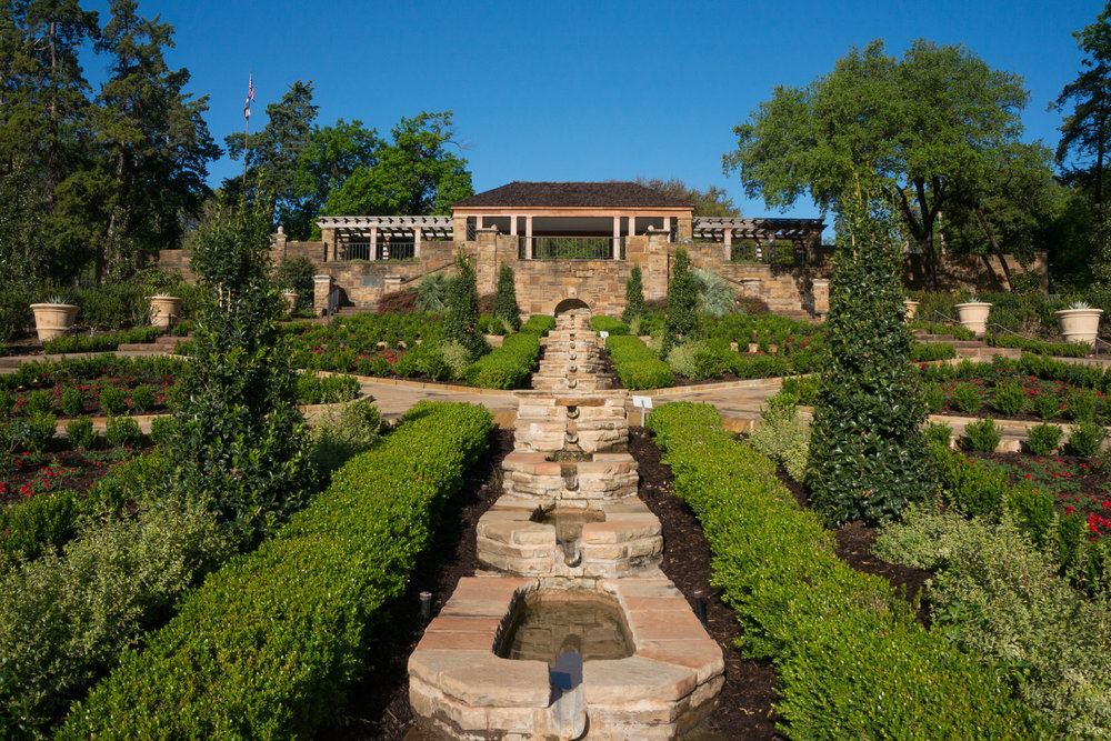 fort-worth-videographer-botanic-garden-wedding-venue fort-worth-videographer-botanic-garden-wedding-venue